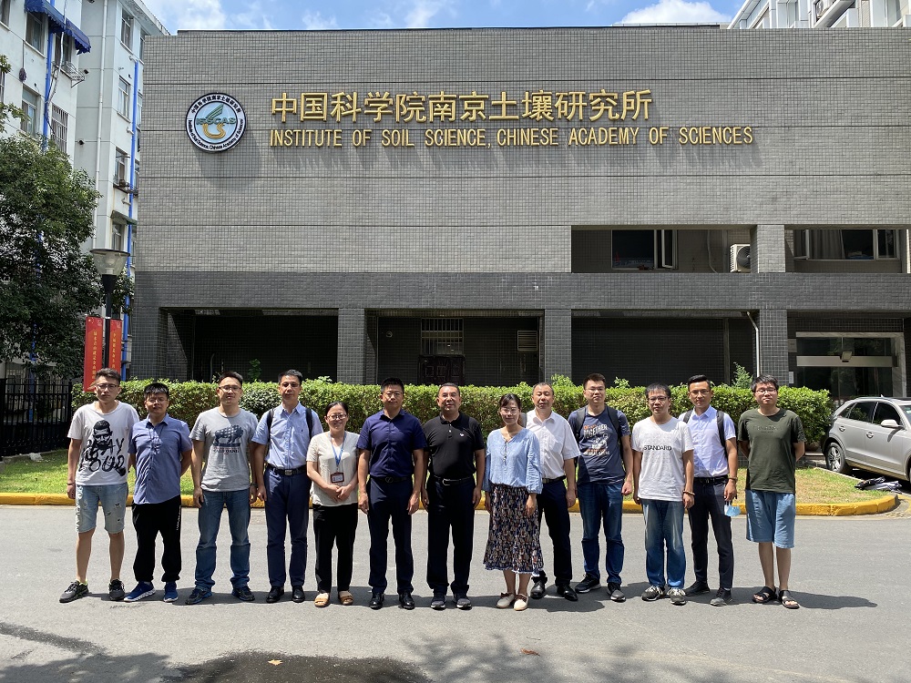 蔡国军教授牵头获得国家重点研发计划项目 “污染场地土层剖面钻进探测一体化技术与装备”。项目周期3年，研发经费5803.00万元，其中中央财政经费1803.00万元。